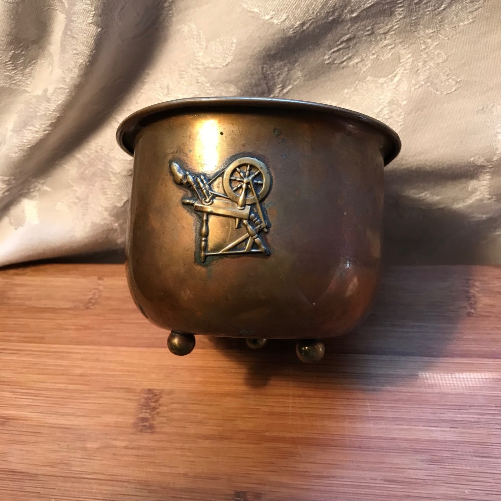 Vintage Copper Footed Pot w Spinning Wheel